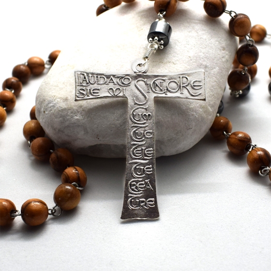 Tau cross - Cantico delle Creature - Saint Francis wooden rosary by Grani di Senape